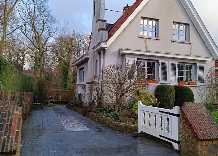 Hidden Gem Centre Of Bruges Free Parking